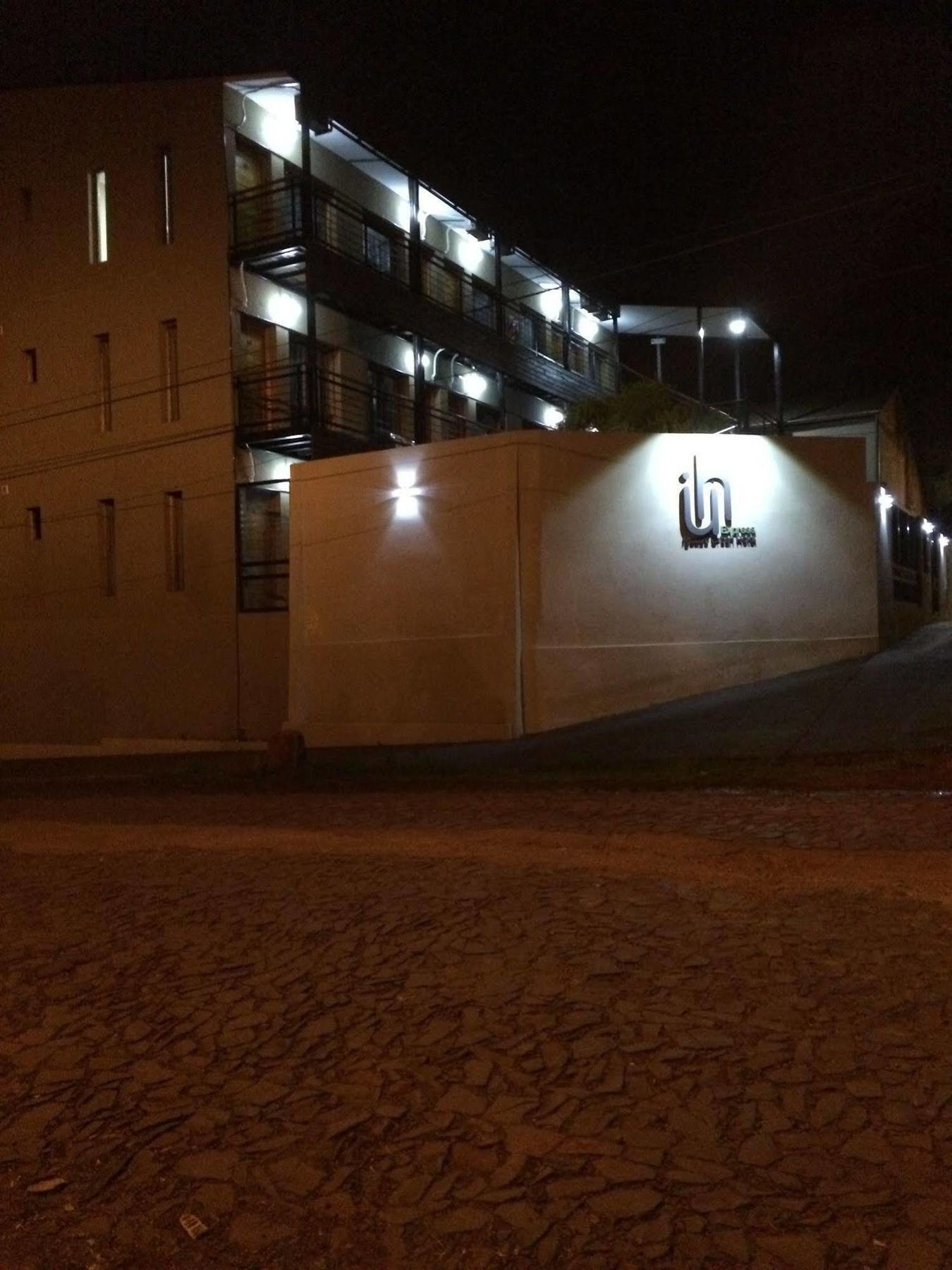 Iguazu Urban Hotel Express Puerto Iguazú Eksteriør billede